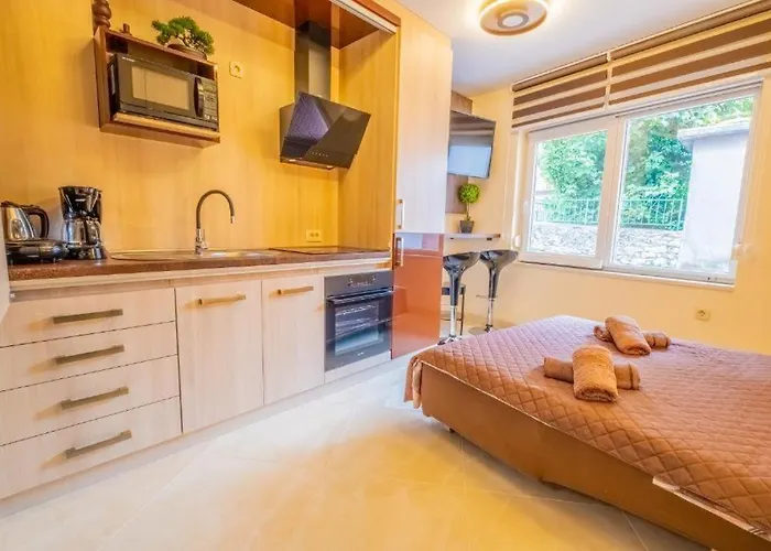 La Dama Hébergement de vacances Novi Vinodolski