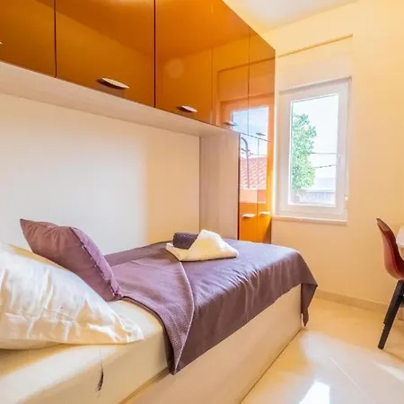 Holiday home La Dama Novi Vinodolski